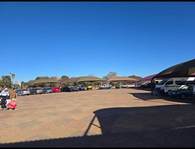 BUSINESS FOR SALE IN LENASIA